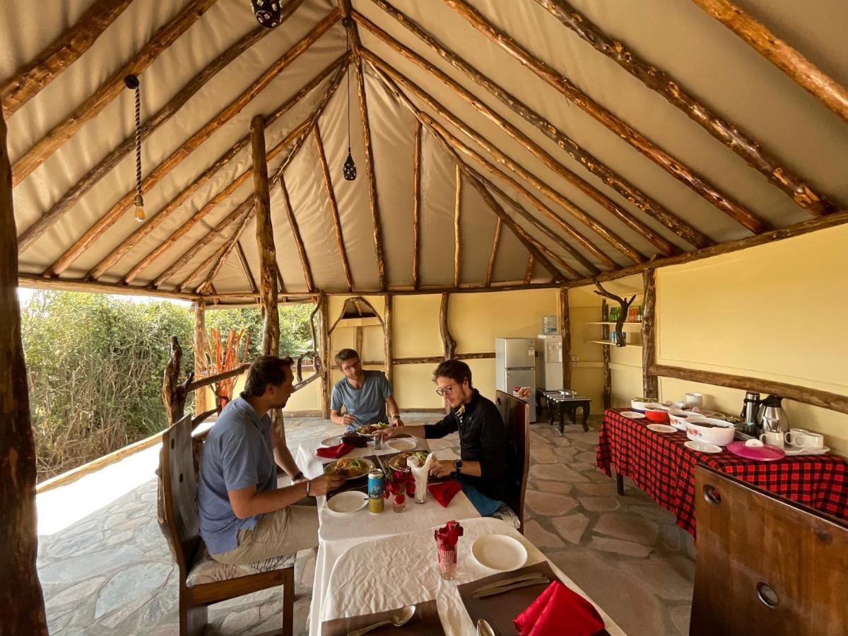 Olaloi Mara Camp Villa Maasai Mara Ngoại thất bức ảnh
