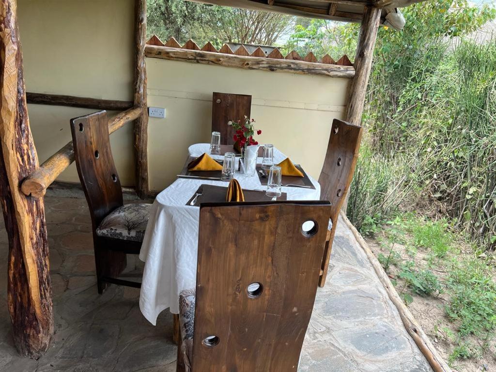Olaloi Mara Camp Villa Maasai Mara Ngoại thất bức ảnh